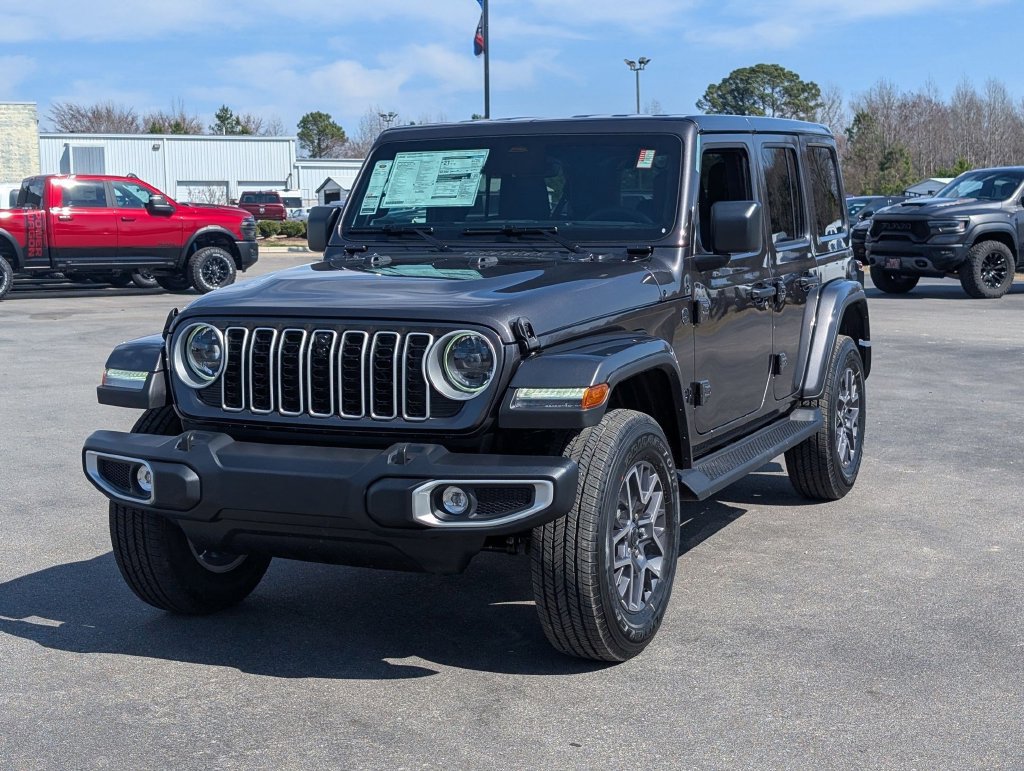 New 2026 Jeep Wrangler Unlimited Sahara AWD/4WD image 4