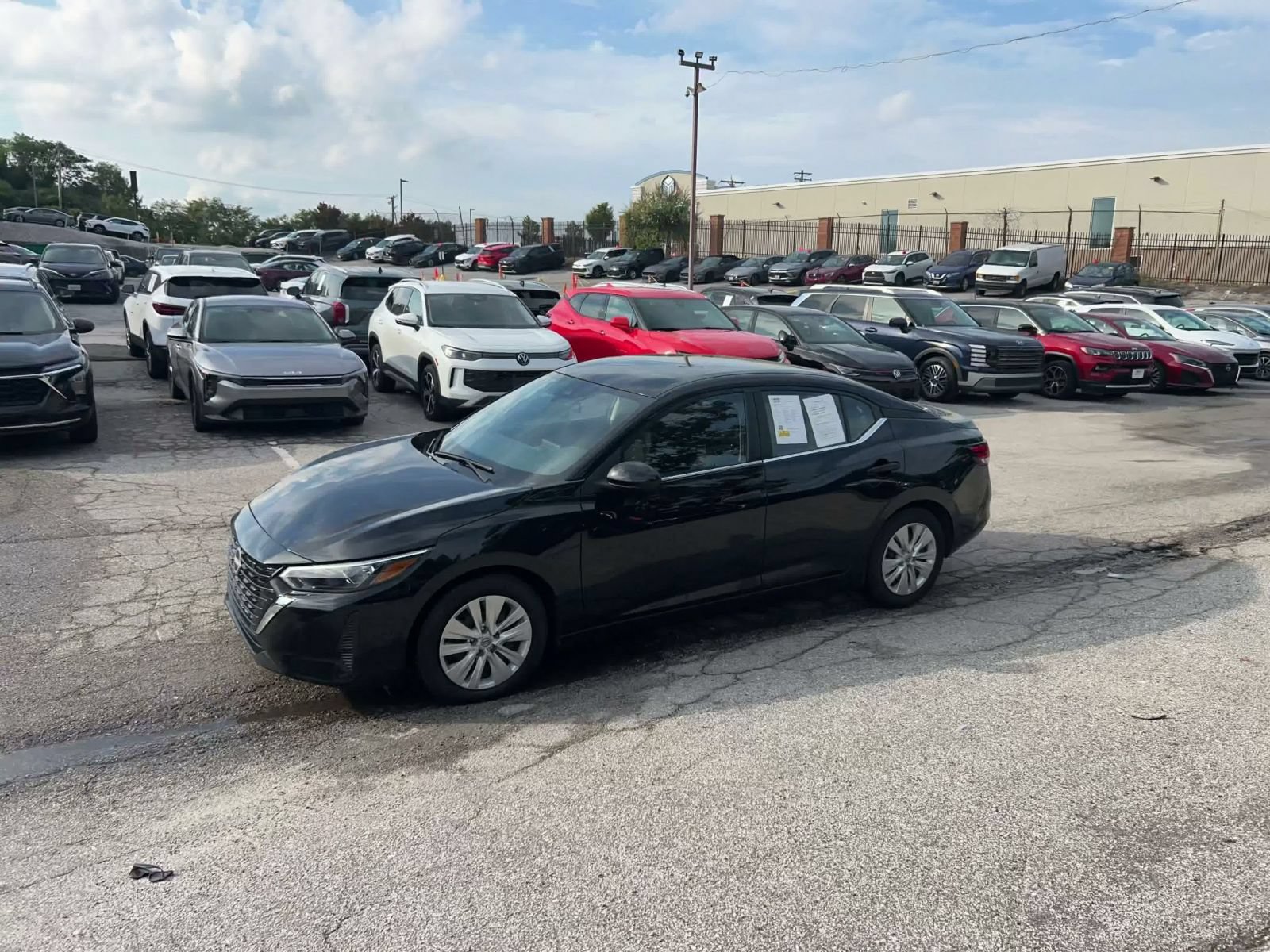 Used 2025 Nissan Sentra S FWD image 7