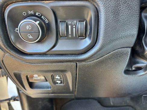 Used 2023 RAM 1500 Laramie image 33