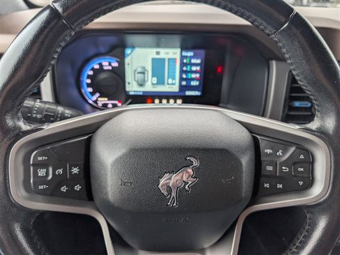 Used 2022 Ford Bronco Outer Banks image 23