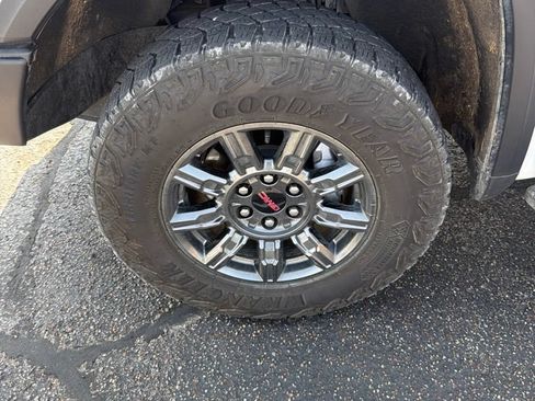 Used 2025 GMC Sierra 1500 AT4X AWD/4WD image 8