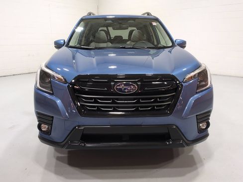 Certified 2024 Subaru Forester Limited AWD/4WD image 8