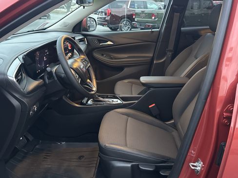 Used 2024 Buick Encore GX Preferred image 16