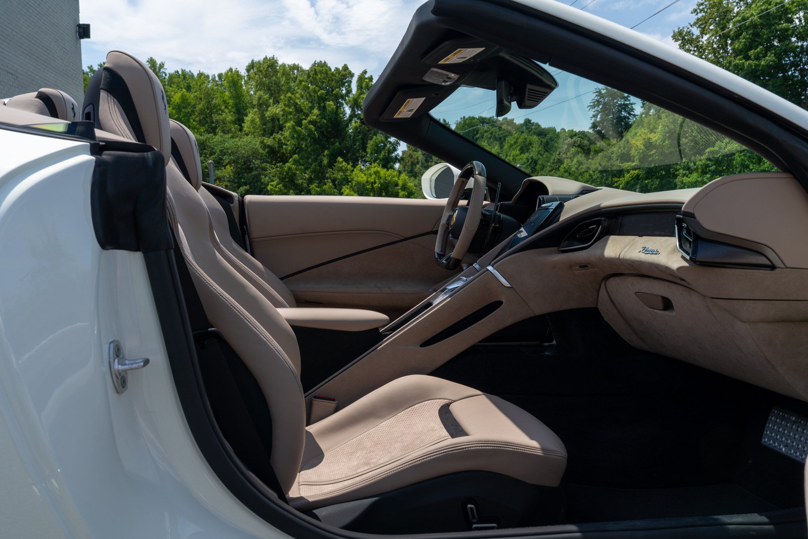 Used 2024 Ferrari Roma Spider RWD image 47