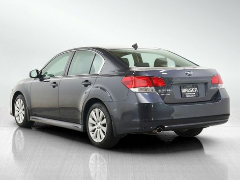 Used 2011 Subaru Legacy 2.5i Limited AWD/4WD image 3