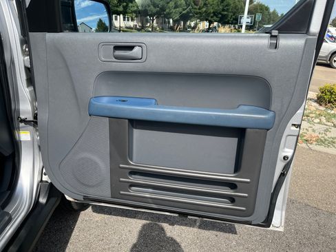 Used 2006 Honda Element EX-P image 16