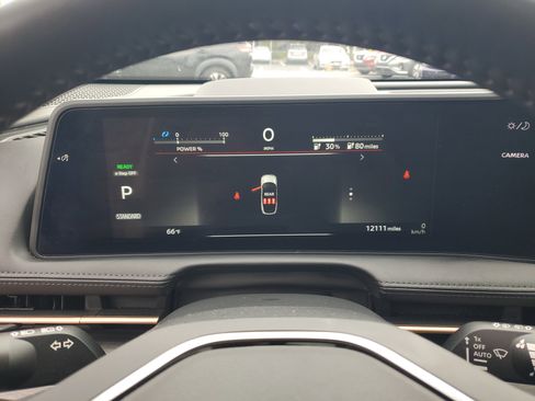 Certified 2025 Nissan Ariya FWD image 21