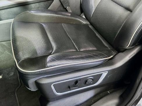 Used 2024 RAM 1500 Laramie RWD image 21