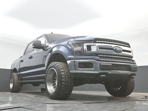 Used 2019 Ford F150 XLT w/ Equipment Group 302A Luxury AWD/4WD image 38