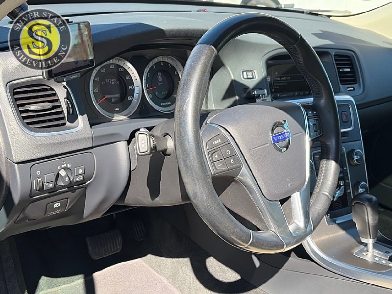 Used 2012 Volvo S60 T5 FWD image 20