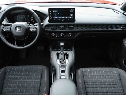 Certified 2026 Honda HR-V Sport image 26