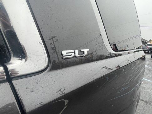 Used 2016 GMC Yukon SLT w/ Open Road Package image 8