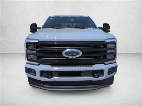 New 2026 Ford F250 Platinum w/ FX4 Off-Road Package image 6