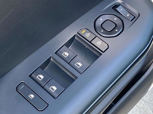 New 2026 Kia K4 FWD image 12