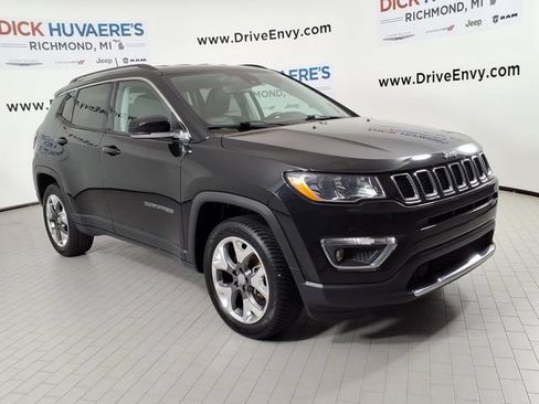 Used 2021 Jeep Compass Limited AWD/4WD image 3