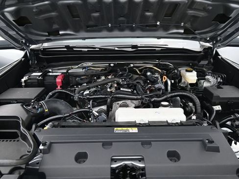 Used 2025 Toyota Tacoma TRD Off-Road AWD/4WD image 28