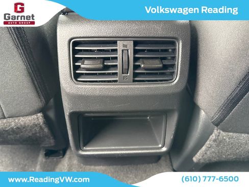 Used 2023 Nissan Rogue S image 33