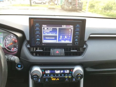 Used 2020 Toyota RAV4 XLE Premium AWD/4WD image 13