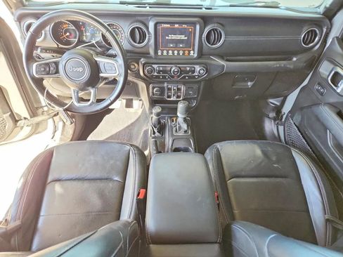 Used 2022 Jeep Gladiator Overland w/ Popular Equipment Package AWD/4WD image 8