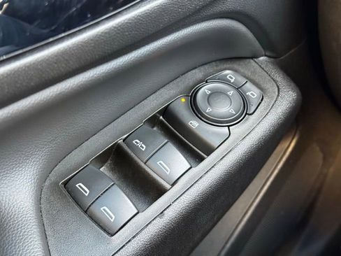 Certified 2024 Chevrolet Equinox LT image 32