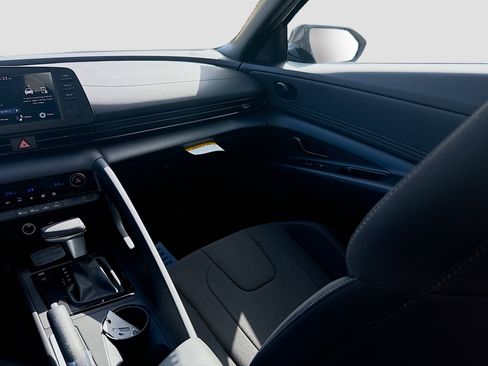 New 2026 Hyundai Elantra Sport FWD image 16
