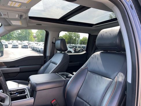 Used 2025 Ford F350 Lariat w/ Lariat Ultimate Package AWD/4WD image 4