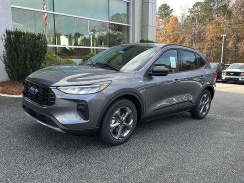 New 2026 Ford Escape ST-Line image 2
