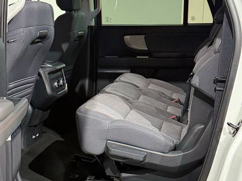 Used 2025 Ford Expedition Max Active AWD/4WD image 52