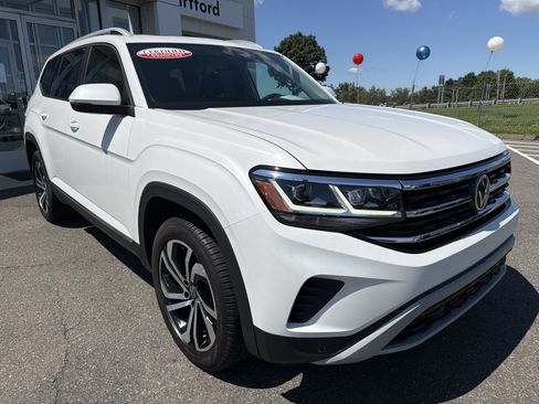 Certified 2023 Volkswagen Atlas SEL AWD/4WD image 2