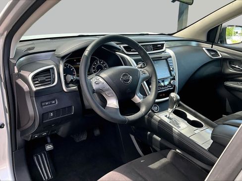 Used 2016 Nissan Murano SV FWD image 17