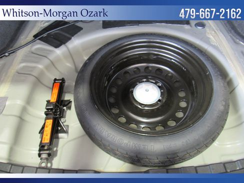 Used 2025 Nissan Sentra SV w/ Trunk Package image 25