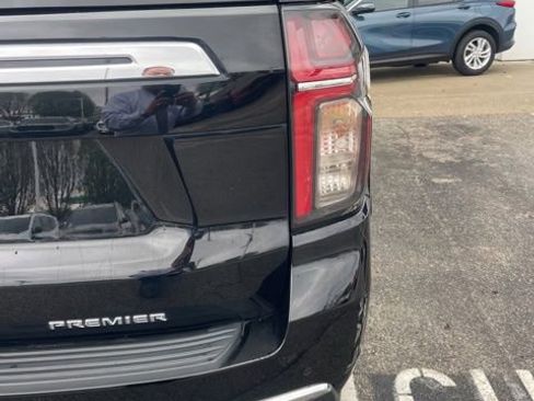 Used 2021 Chevrolet Tahoe Premier w/ Premium Package image 6