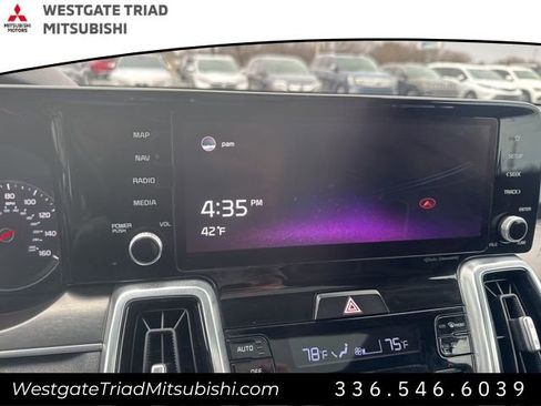 Used 2021 Kia Sorento SX image 19