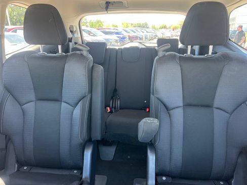 Used 2022 Subaru Ascent Premium w/ Convenience Package AWD/4WD image 25