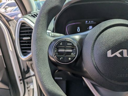 Certified 2024 Kia Soul LX FWD image 29