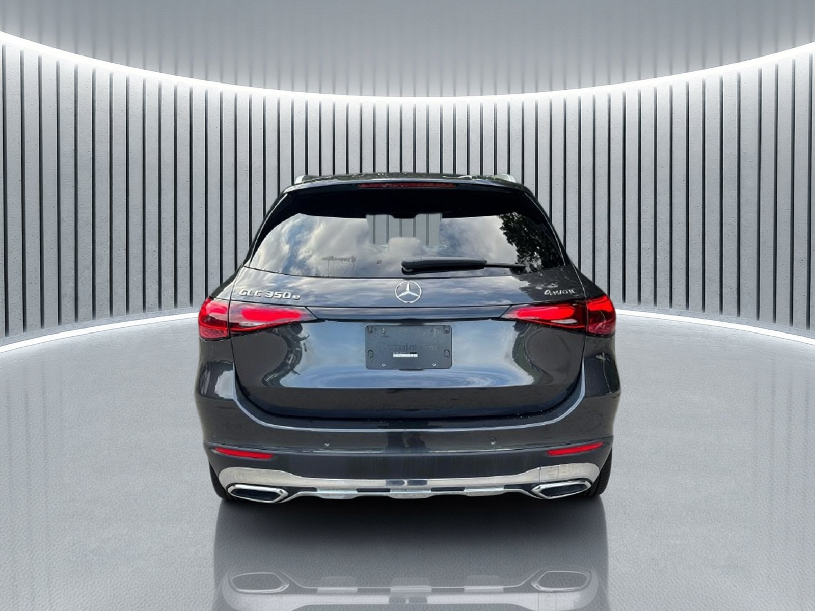 Certified 2026 Mercedes-Benz GLC 350e 4MATIC image 4