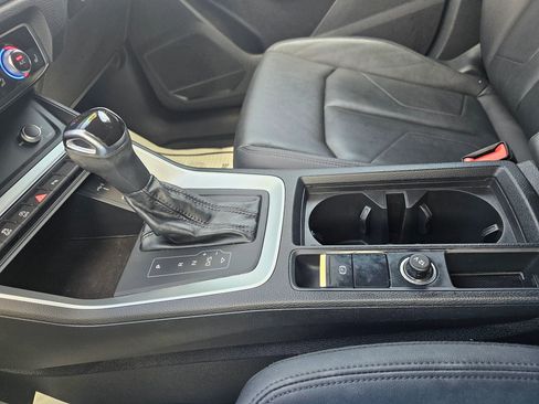 Used 2020 Audi Q3 2.0T Premium w/ Convenience Package image 25