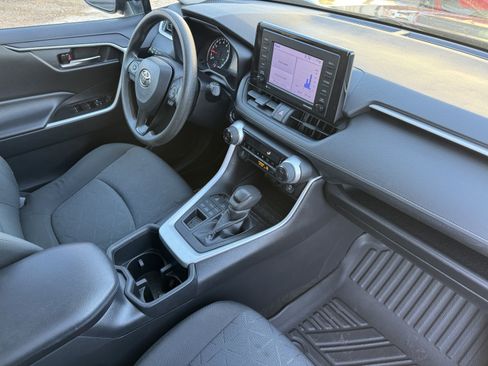 Certified 2022 Toyota RAV4 XLE image 19