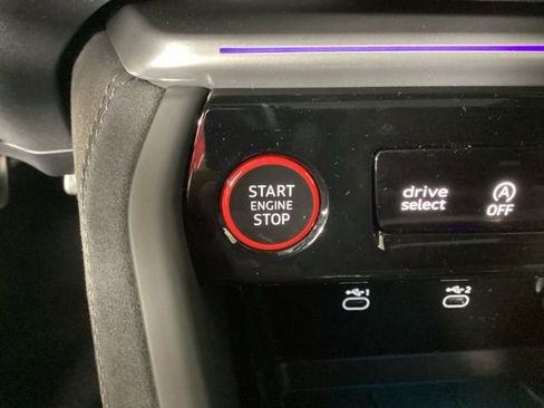 New 2025 Audi SQ5 Premium Plus image 28