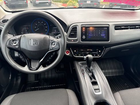 Used 2021 Honda HR-V EX image 24