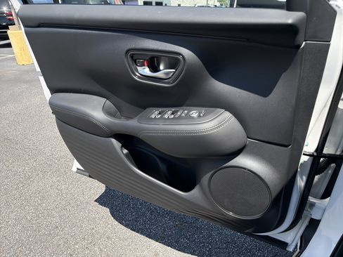 New 2026 Honda HR-V EX-L image 27