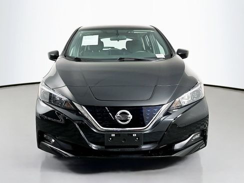Used 2019 Nissan Leaf SV w/ SV All Weather Package FWD image 2