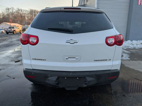 Used 2009 Chevrolet Traverse LT image 4