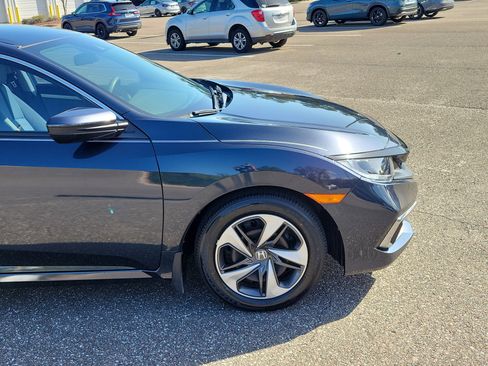 Certified 2019 Honda Civic LX image 8