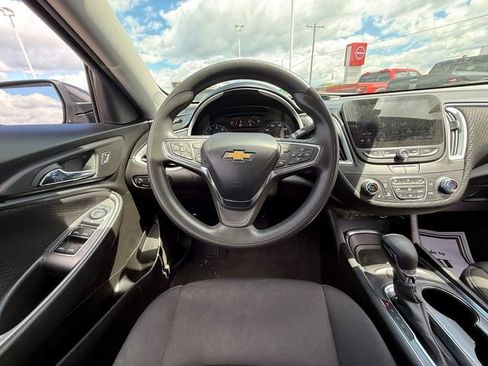 Used 2023 Chevrolet Malibu LT FWD image 8