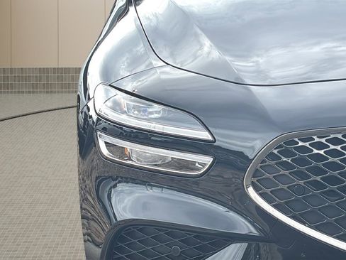 Certified 2025 Genesis G70 2.5T w/ Sport Prestige Package image 10