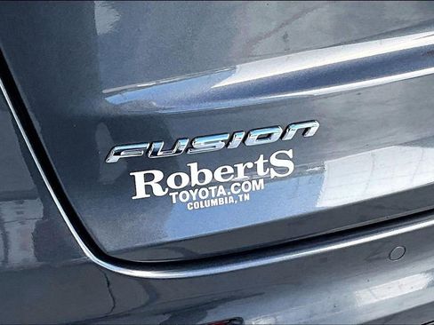 Used 2020 Ford Fusion SE image 22