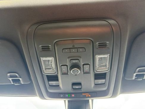 Used 2021 GMC Yukon AT4 w/ Rear Media and Nav Package AWD/4WD image 30