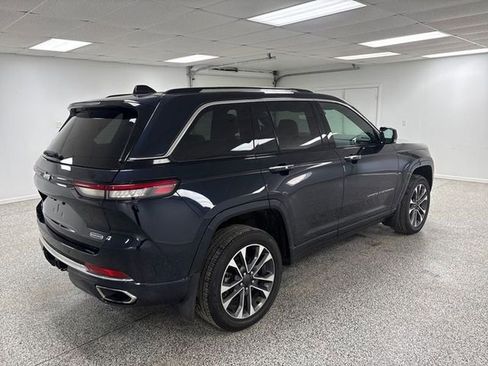 Used 2023 Jeep Grand Cherokee Overland w/ MOPAR Finishing Package image 7