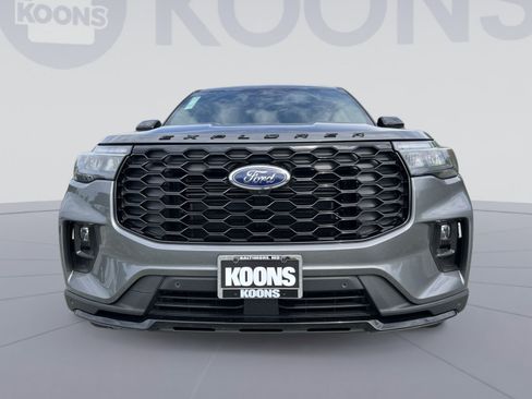 New 2026 Ford Explorer ST-Line w/ ST-Line Street Pack AWD/4WD image 11